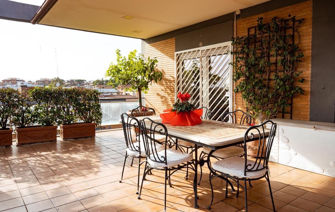Appartement Quinto Piano à Rome Extérieur photo