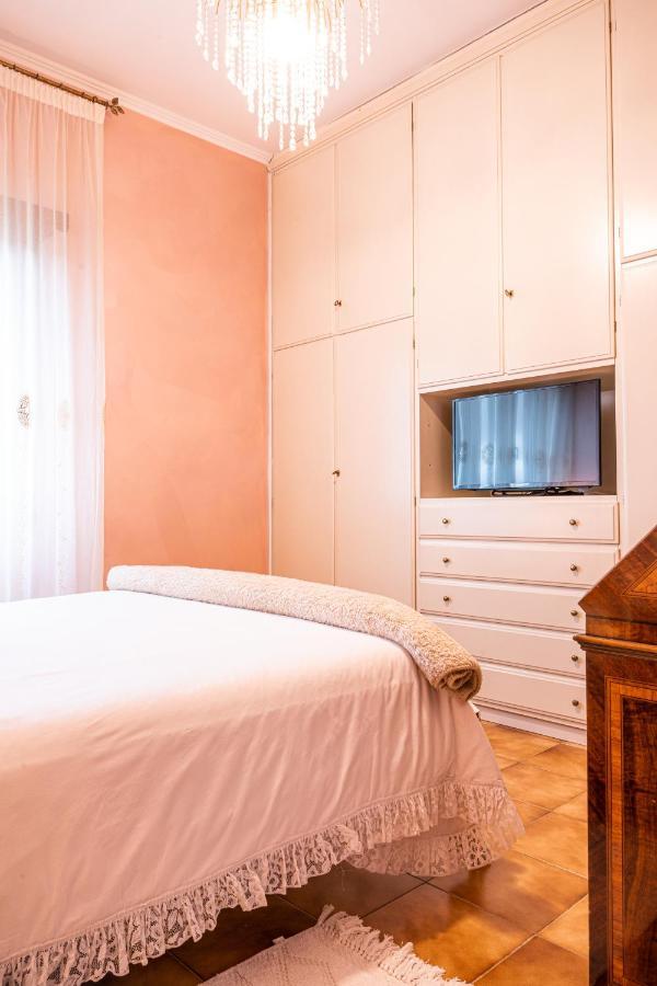 Appartement Quinto Piano à Rome Extérieur photo