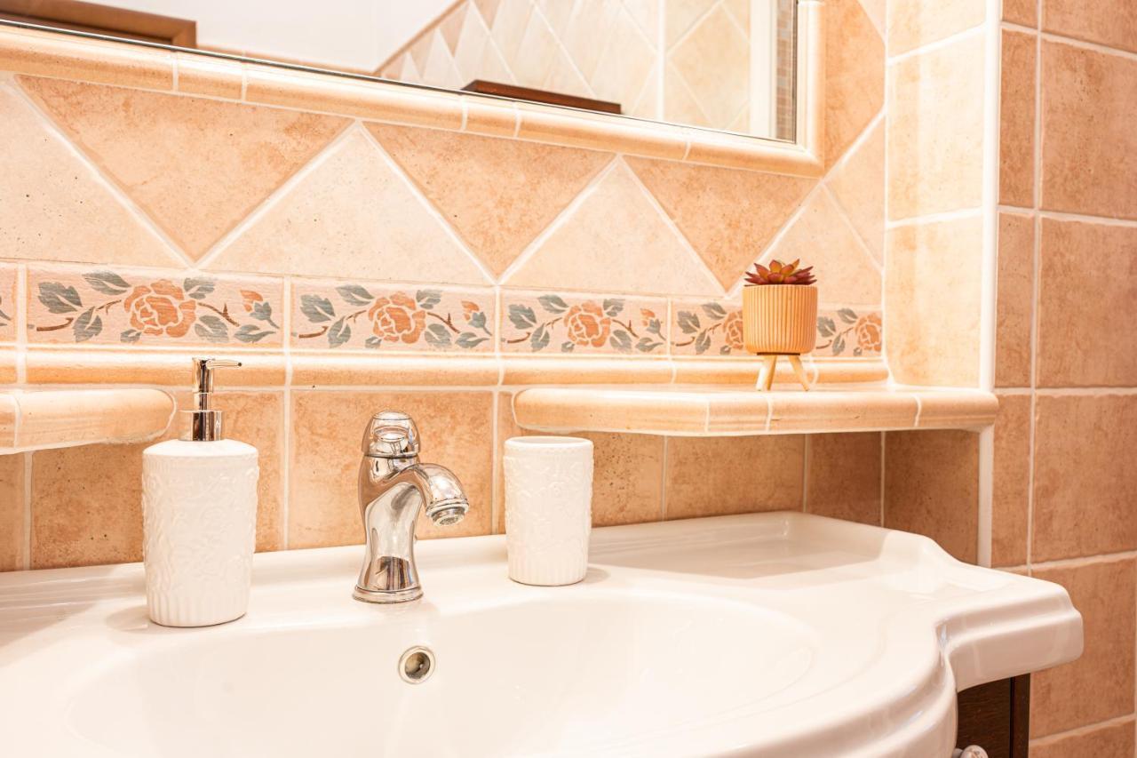 Appartement Quinto Piano à Rome Extérieur photo